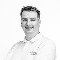 Jordan Dodsworth – 2025 Headshot – Corporate Site